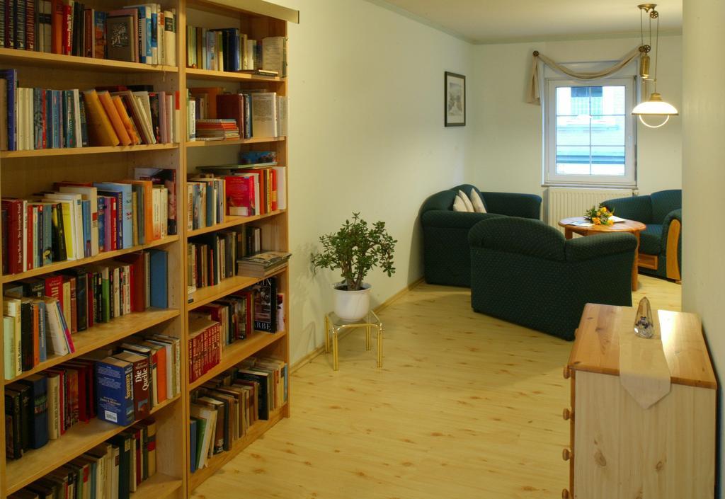Hotel-Pension Mandy - Adults Only Senftenberg Habitación foto